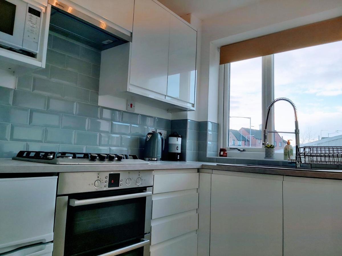 Cosy 1 Bed Flat That Sleeps 4 Γουόργικ Εξωτερικό φωτογραφία